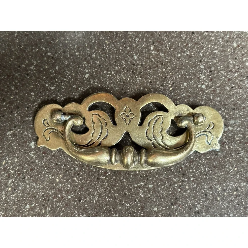 VTG Keeler Brass Company Chippendale Bail Handle 4.25